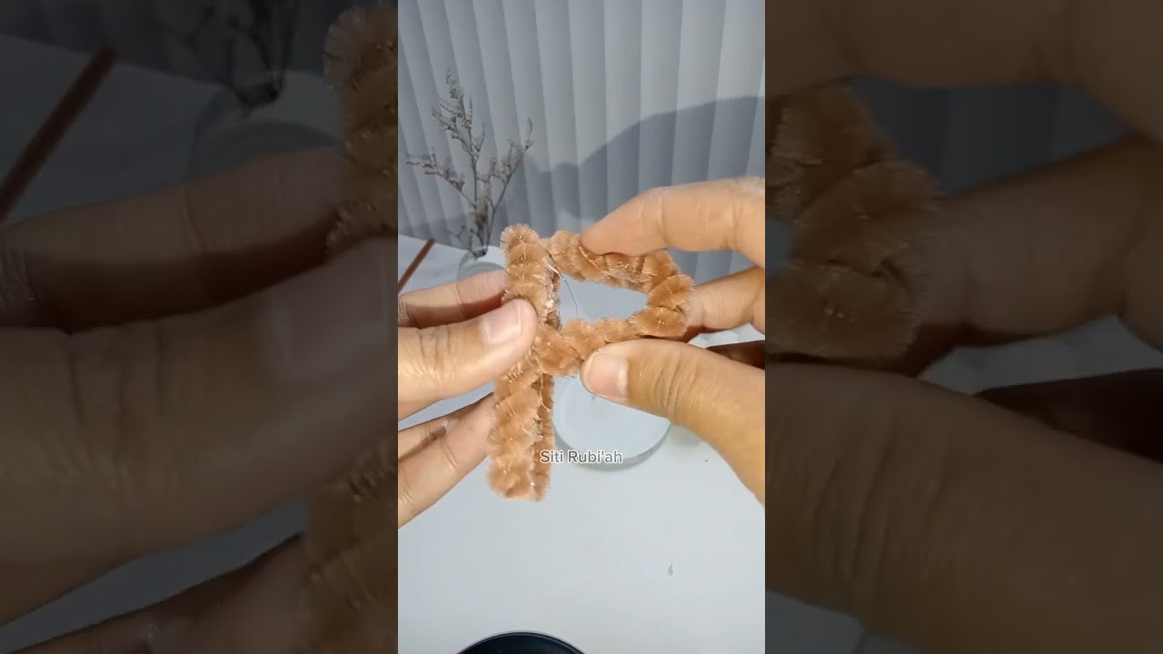 Membuat Huruf Alfabet 