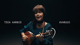 Teea Aarnio - Avaruus (Live Acoustic Music Video)