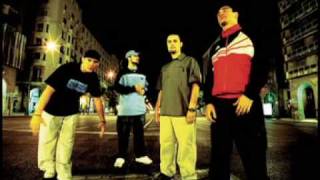 Violadores Del Verso -Información Planta Calle (Audio Bueno)