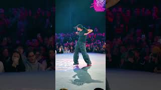 Amanda dancing both lyrics &amp; beats seamlessly was so smooth 😮‍💨