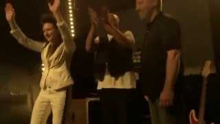 My Brightest Diamond - Inside A Boy (HD) Live In Paris 2014