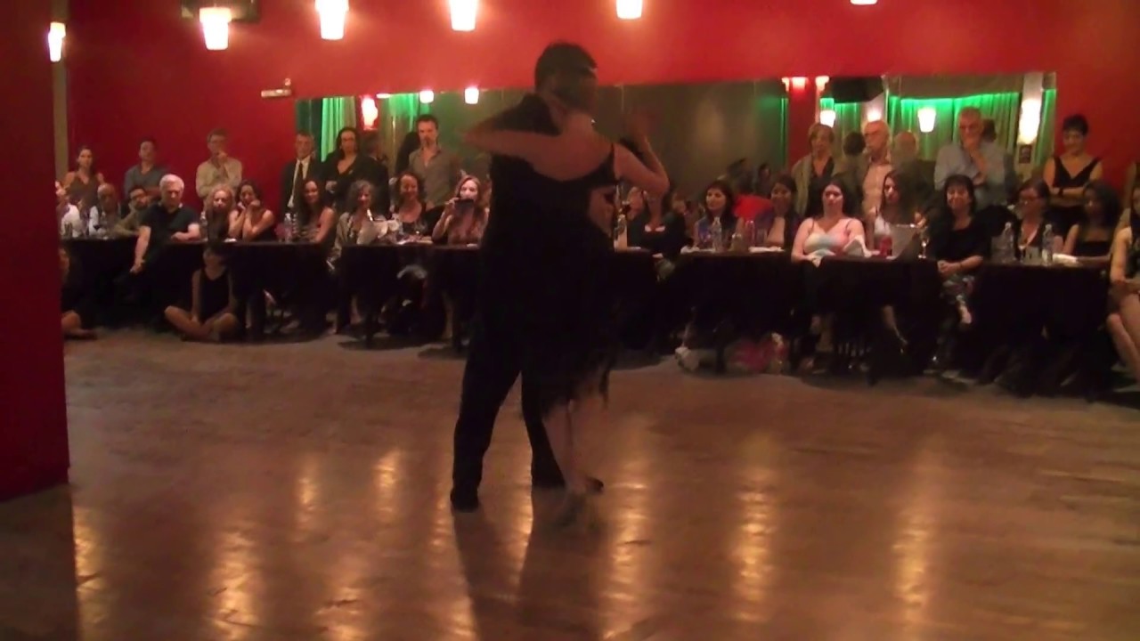 Video thumbnail for Noelia Hurtado y Carlitos Espinoza