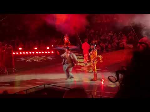 Intro - Cirque Du Soleil - The Beatles LOVE, Las Vegas
