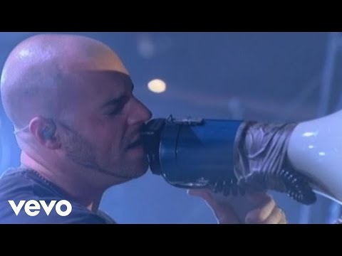Daughtry - There And Back Again (Live)