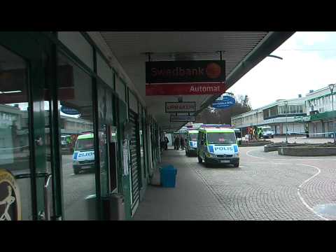 Demonstration i Kortedala Torg Inga nazister på våra gator 6/4-2012