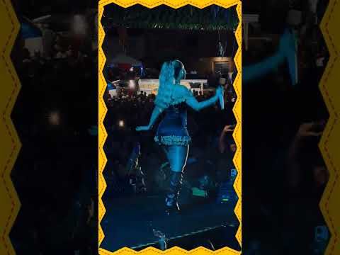 Casou Certin - Yara Tchê e Alessandro ao vivo em Parambu-CE