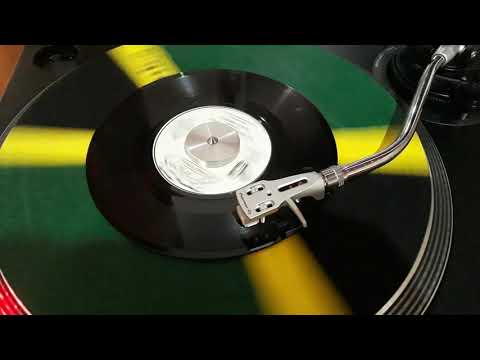 Bunny Brissett - Better Safe Than Sorry 7"