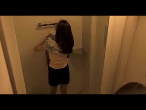 Quay lén phụ nữ trong phòng thay đồ và cái kết - xem video trực tuyến trên trang web của chúng tôi