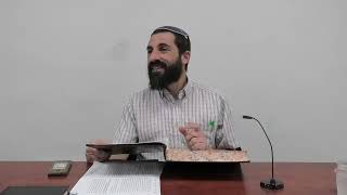 שערי ארץ ישראל [16] | הכנה לט"ו בשבט | הרב צחי עטייה (ישיבת אפיקי דעת שדרות) - התמונה מוצגת ישירות מתוך אתר האינטרנט יוטיוב. זכויות היוצרים בתמונה שייכות ליוצרה. קישור קרדיט למקור התוכן נמצא בתוך דף הסרטון