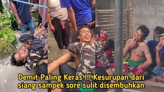 Download lagu Demit Paling Keras !!! Kesurupan Terlama Bopo Sampek Kuwalahan Jaranan Putro Jayengrono mp3