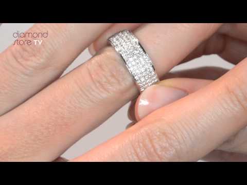 RX24 - 0.45ct Of Diamonds Set In 18K White Gold