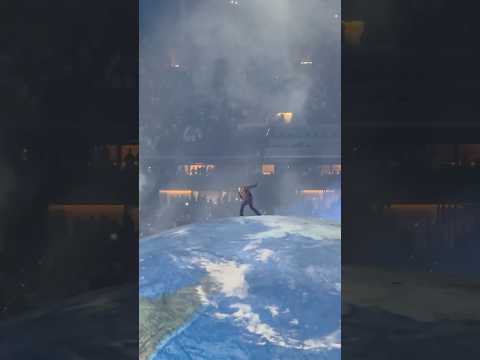 GENIO, PROVOCACIÓN Y DELIRIO | KANYE WEST Y EL ABISMO DEL EGO.
