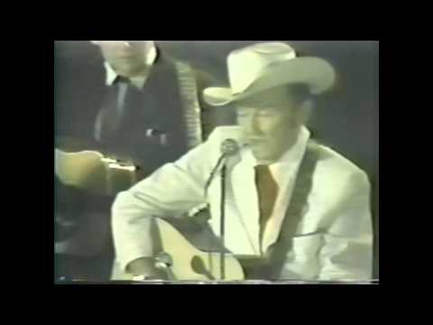 Lester Flatt and The Nashville Grass   I Wonder How The Old Folks Are At Home