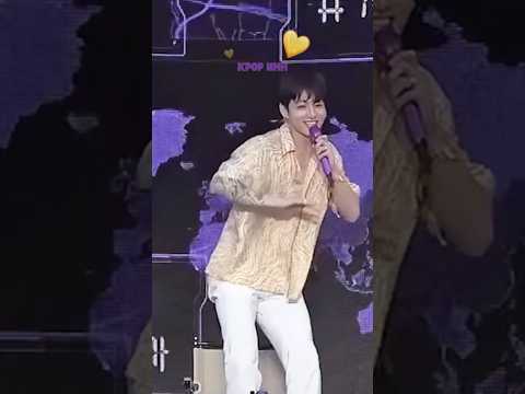 Jungkook Imitating Suga Dancing To Savage Love In Tiny 😭😂 #shorts #bts #jungkook #suga