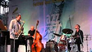 Ernie Watts Quartet live - XVIII Festiwal Jazz na Starówce 2012 (1/3)