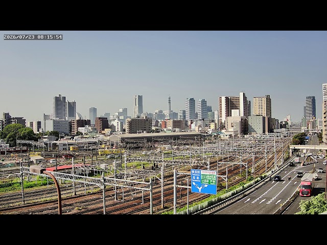 横浜 東神奈川 JR・京急線 車両基地（JR横須賀線、湘南新宿ライン、上野東京ライン、東海道本線、横浜線、京浜東北線、京急線、国道1号線、サンライズ瀬戸・出雲の通過）