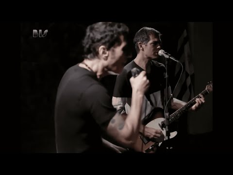 Dado Villa-Lobos e Dinho Ouro Preto -  Tudo Que Vai  /  À Sua Maneira