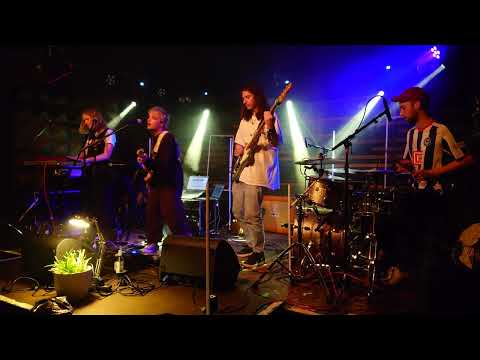 Quirinello 1, Badehouse Berlin May 2023