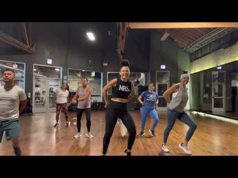 Mayor Que Usted- Natti Natashax Daddy Yankee x Wisin y Yandel (Angel Cendeño mix) Zumba Fitness