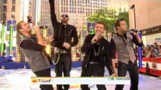 Backstreet Boys &amp; NKOTB - Larger Than Life / You&#39;ve Goy It ( Live Today Show 06-03-2011