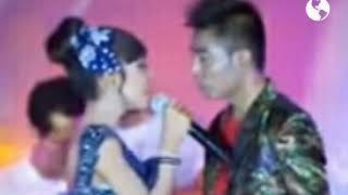 Download lagu DINDING KACA Gerry ft Tasya Covered by Rose and Hato @NyiRatuOyee mp3