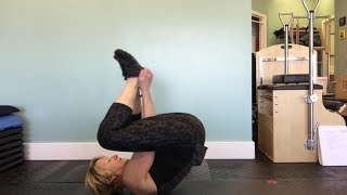 Basic 10 Pilates Mat Series - #10 Seal