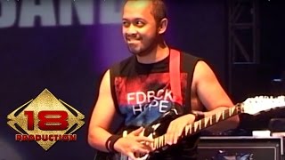 Download lagu Pas Band - Kembali  (Live Konser Jember 10 September 2011) mp3