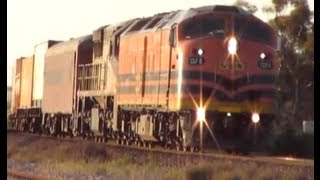 preview picture of video 'CLF5, VL358 with the Darwin-Adelaide freight'