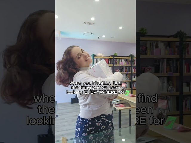 Vídeo relacionado con STAYC OFFICIAL LIGHT Stick FANLIGHT MD GOODS K-POP SEALED