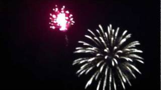preview picture of video 'West Bend Independence Day Fireworks 2011'