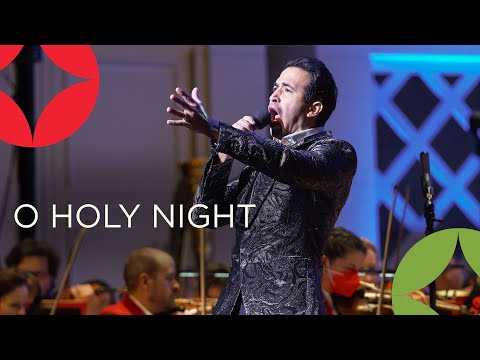 Tenor Rafael Moras Brings the House Down | O Holy Night | Cincinnati Pops Orchestra