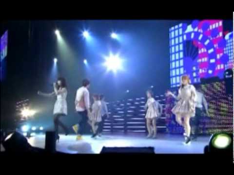 110514 IU (아이유) at Tokyo Legend 2011 concert