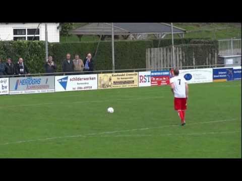 piershil1 strijen1 strafschoppen rtvrijnmondcup 20okt2012