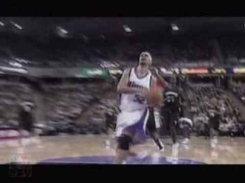 C-Webb amazing assist between 2 ppl