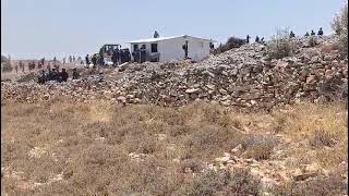 צפו: פינוי בגבעת צור הראל (חדשות הקול היהודי) - התמונה מוצגת ישירות מתוך אתר האינטרנט יוטיוב. זכויות היוצרים בתמונה שייכות ליוצרה. קישור קרדיט למקור התוכן נמצא בתוך דף הסרטון צפו: פינוי בגבעת צור הראל (חדשות הקול היהודי) - התמונה מוצגת ישירות מתוך אתר האינטרנט יוטיוב. זכויות היוצרים בתמונה שייכות ליוצרה. קישור קרדיט למקור התוכן נמצא בתוך דף הסרטון