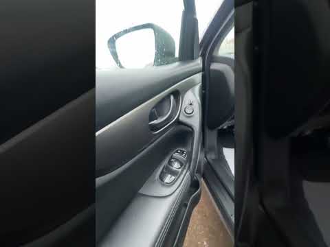 фото nissan rogue sport i 0