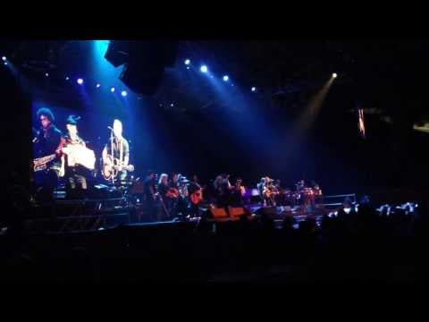 We Shall Overcome by Bruce Springsteen (Tribute to Pete Seeger)