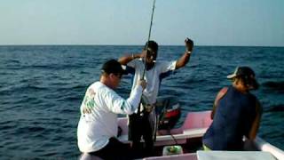 preview picture of video 'Pedasi Fishing - Exploring Pedasi´s Tuna Coast'