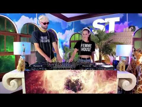 day383 2021 03 30 - SOFI TUKKER