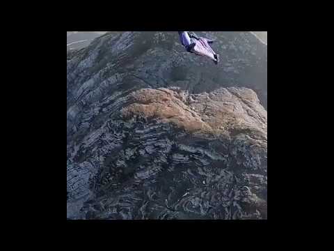 Wing suit proximity flight
