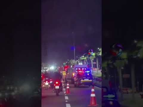 Acidente com motocicleta causa lentidão na Via Expressa Sul, em Praia Grande.