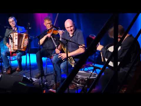 Sean  Smyth, Jim Higgins,  Mike McGoldrick ,  Jim Murray and Alan Kelly  Live in Galway