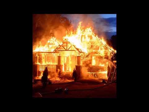 @stefoficial7 x @ear.kid - Molly