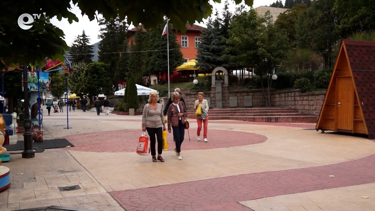 В Смолян взимат за труда си два пъти по-малко отколкото в София