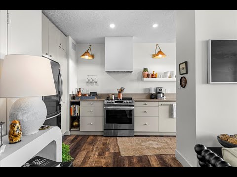 Designer Remodeled Condo in the Heart of Brookside!