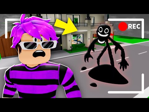 SOBREVIVI OS ATAQUES DE MONSTROS no BROOKHAVEN RP..