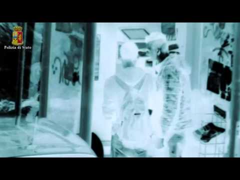 PISTOIA: SGOMINATA BANDA DI SPACCIATORI