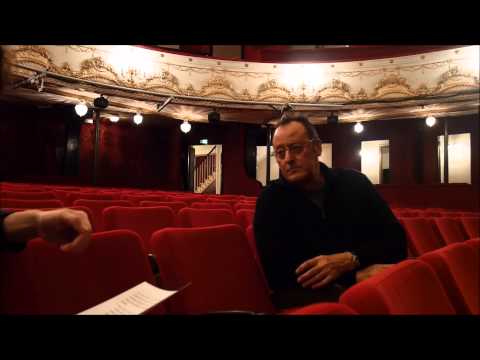 Jean Reno - Interview exclusive pour le Théâtre de Paris