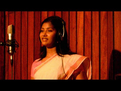 Oru Munchirathumai...