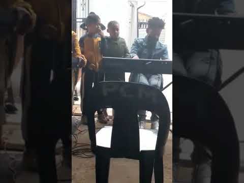 Eugene Plaatjies On Piano || Pinkster Koortjies, Guns Is Oppad